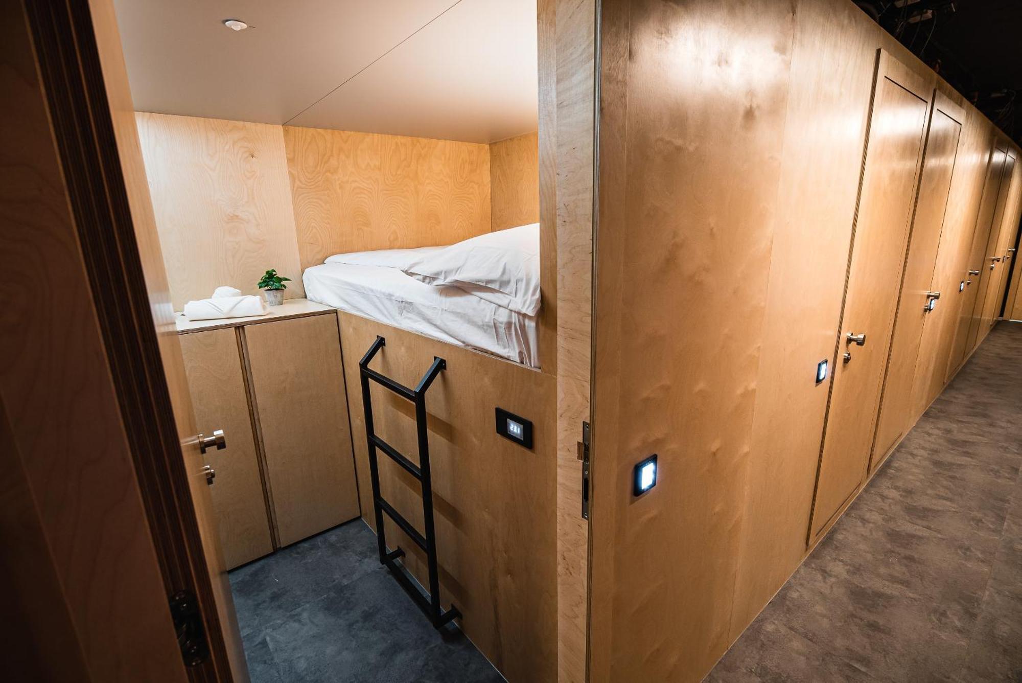 Hostel Dragons Dream *