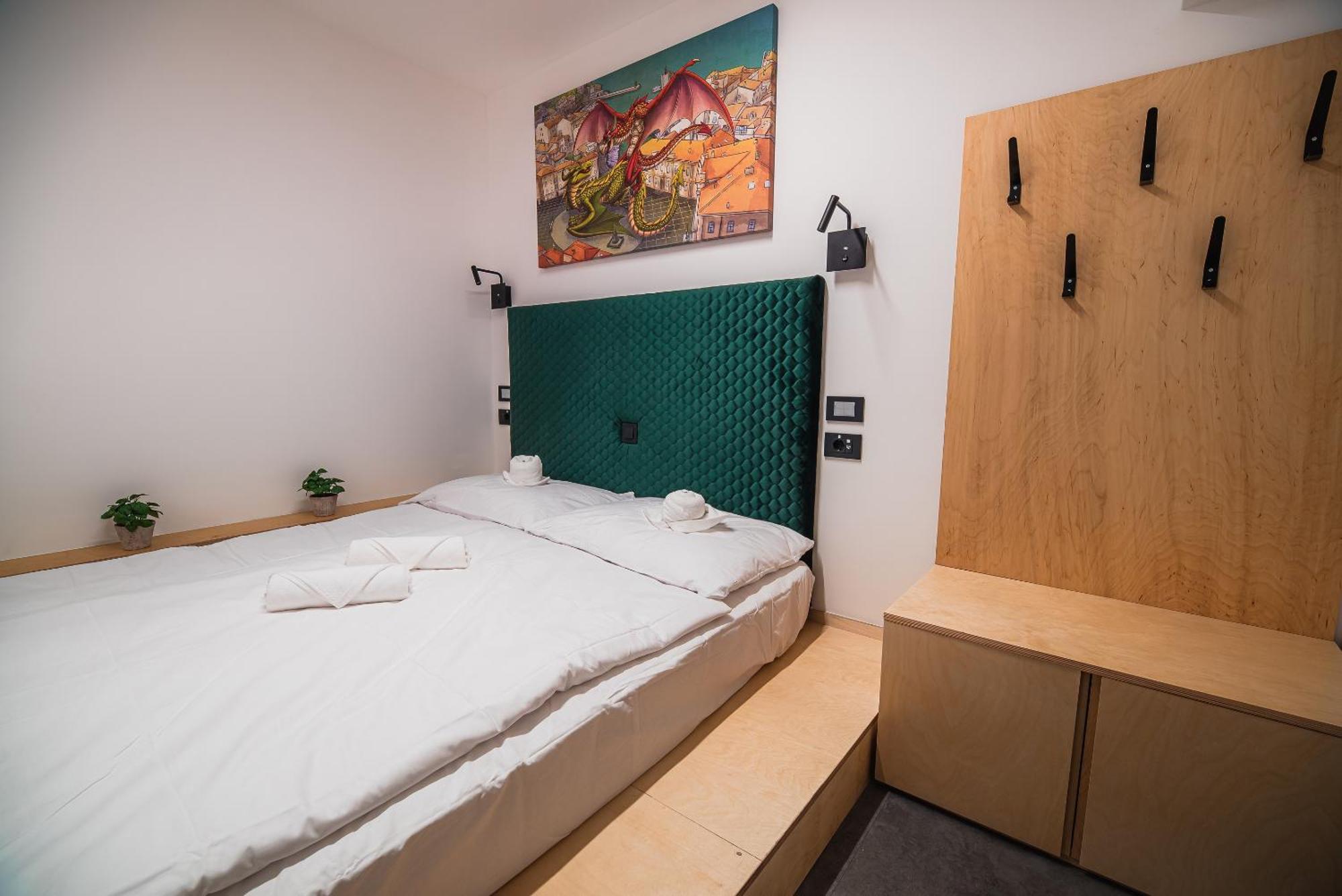 Hostel Dragons Dream